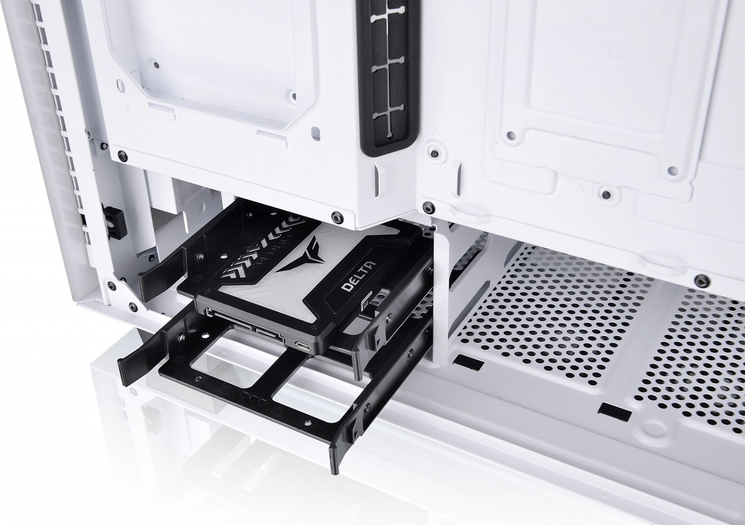 Корпус Thermaltake V350 TG ARGB AIR белый без БП ATX 3x120mm 3x140mm 2xUSB3.0 audio bott PSU