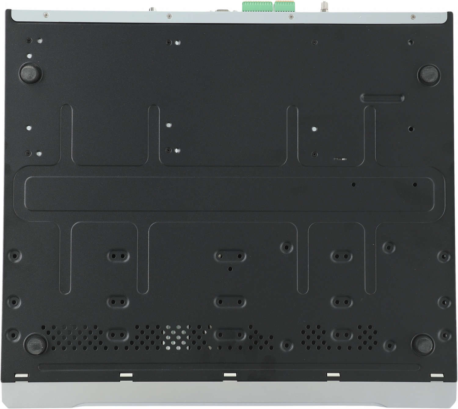 Видеорегистратор HiWatch PRO NVR-416M-K