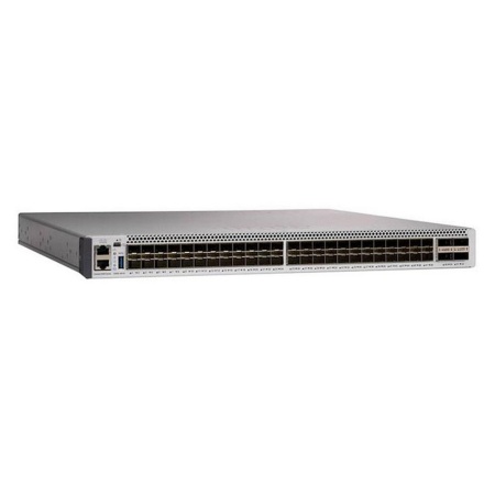 Catalyst 9500 48-port 10/25Gb SFP28 switch, 4x 40/100Gb Uplink, NW Advantage License, C9500-48Y4C-A