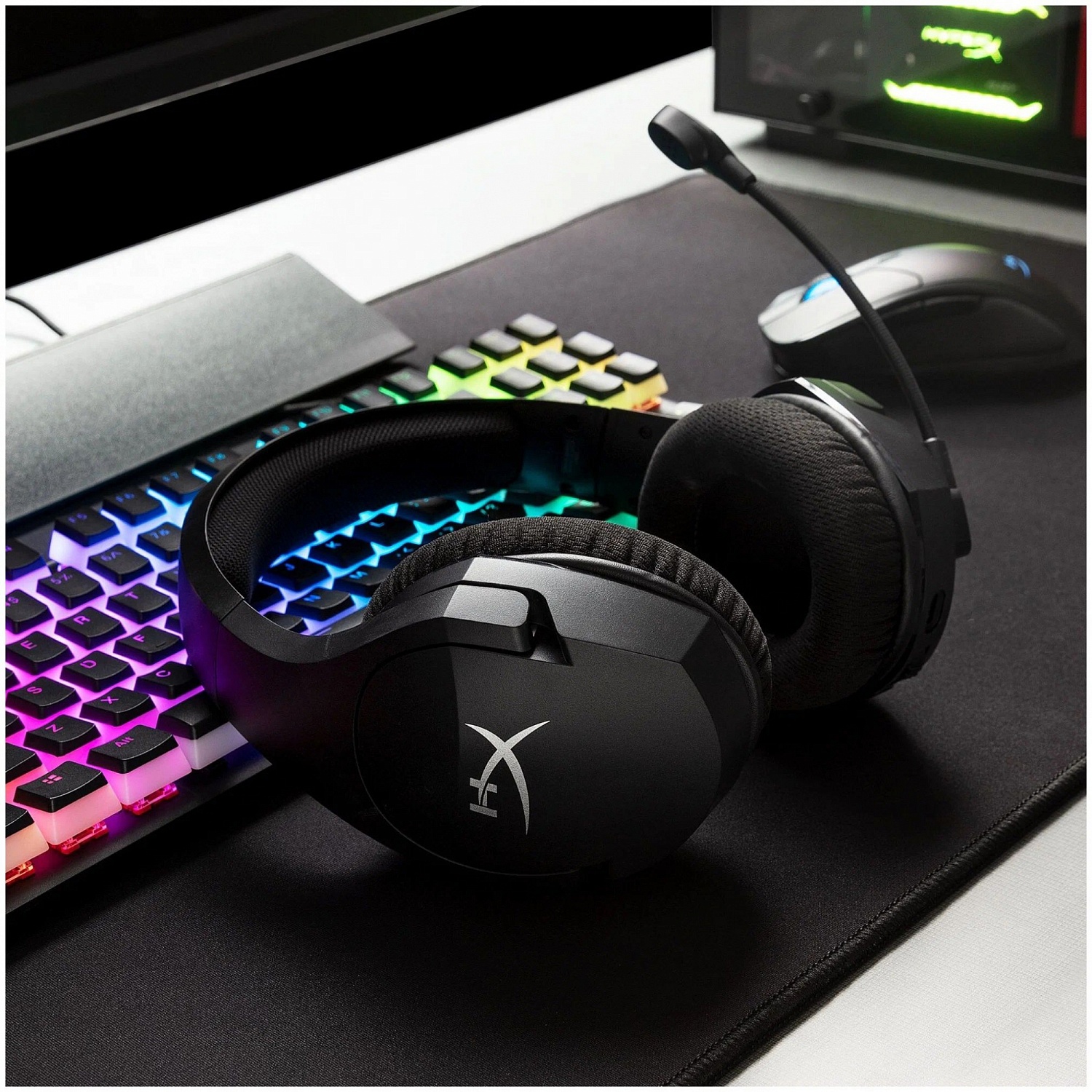 Наушники с микрофоном HyperX Cloud Stinger Core Wireless (CS002) черный мониторные Radio оголовье (4P4F0AA)