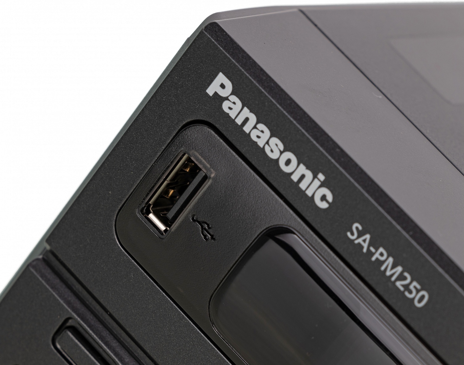 Микросистема Panasonic SC-PM250EG-K черный 20Вт CD CDRW FM USB BT