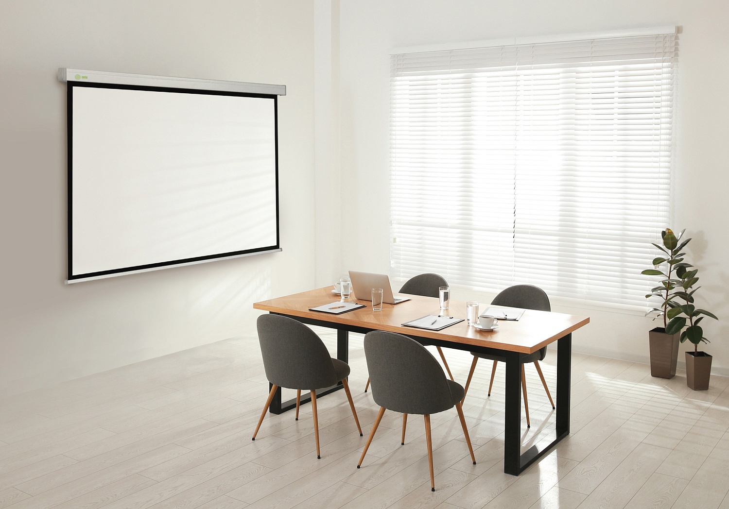 Экран Cactus 183x244см Wallscreen CS-PSW-183x244 4:3 настенно-потолочный рулонный белый Экран Cactus 183x244см Wallscreen CS-PSW-183x244 4:3 настенно-потолочный рулонный белый