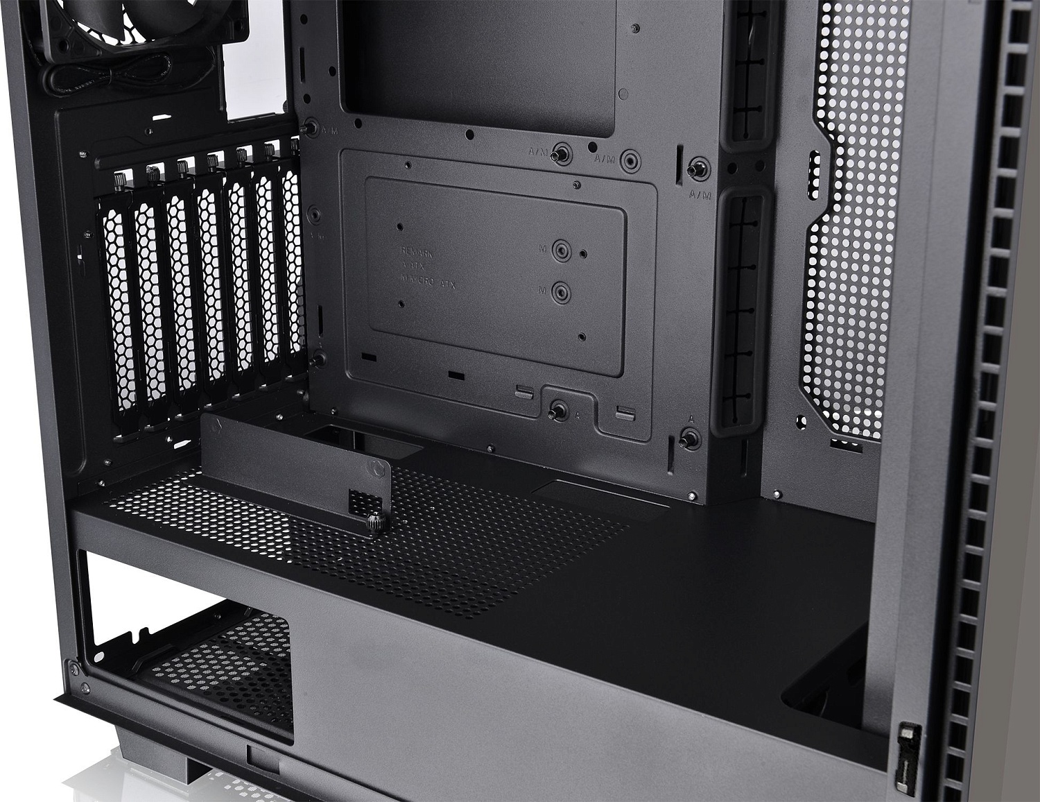 Корпус Thermaltake V350 TG ARGB AIR черный без БП ATX 3x120mm 3x140mm 2xUSB3.0 audio bott PSU