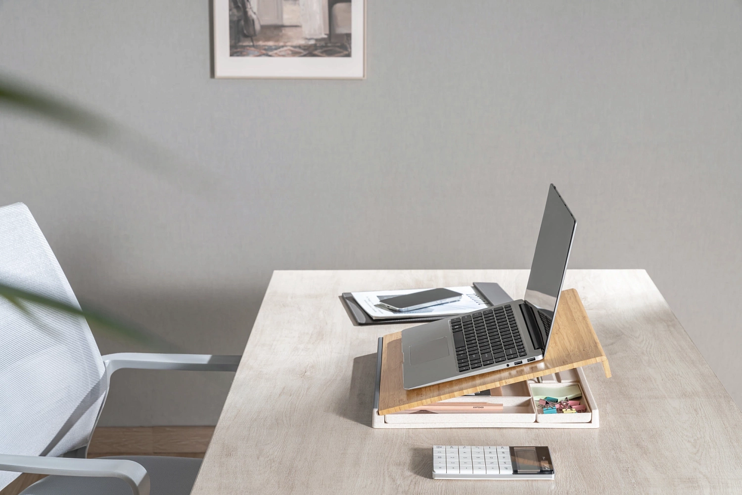 Подставка для ноутбука Cactus CS-NB-BAMB 402x346x36мм бамбук Подставка для ноутбука Cactus CS-NB-BAMB 402x346x36мм бамбук