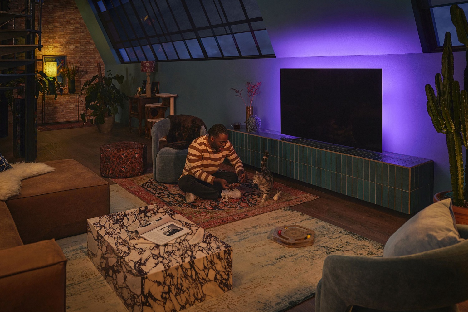 Телевизор OLED Philips 55" 55OLED708/12 антрацитовый 4K Ultra HD 120Hz DVB-T DVB-T2 DVB-C DVB-S DVB-S2 USB WiFi Smart TV