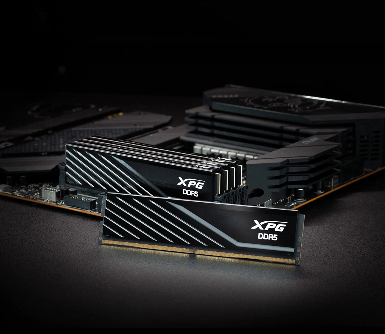 Память DDR5 2x16GB 6000MHz A-Data AX5U6000C3616G-DTLABBK XPG Lancer Blade RTL PC5-48000 CL36 DIMM ECC 288-pin 1.35В kit dual rank с радиатором Ret