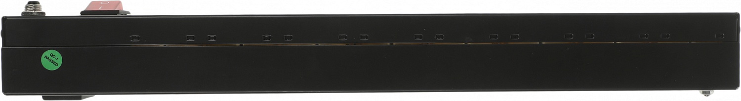 Блок распределения питания Lanmaster LAN-EP19-8P/S-1.8M гор.размещ. 8xSchuko базовые 10A C14 1.8м