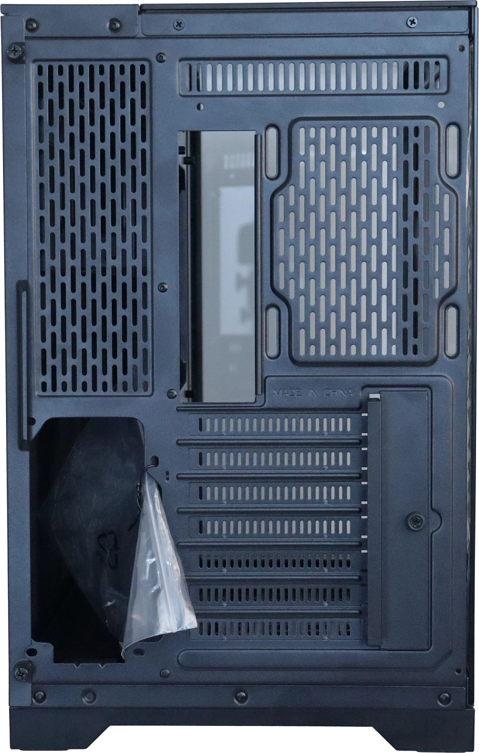 Корпус Accord ACC-R10B черный без БП ATX 1xUSB3.0 1xUSB3.1 audio Корпус Accord ACC-R10B черный без БП ATX 1xUSB3.0 1xUSB3.1 audio