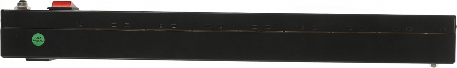 Блок розеток Блок розеток 8 шт. с заземлением, 19", без шнура питания