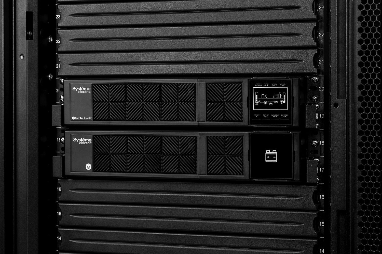 Батарея для ИБП Systeme Electriс BPSE192RT2U9 192В