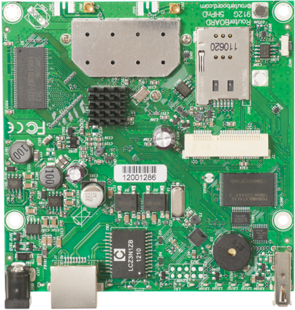 Точка доступа MikroTik RouterBOARD 912UAG with 600Mhz Atheros CPU, 64MB RAM, 1xGigabit LAN, USB, miniPCIe, built-in 5Ghz 802.11a/n 2x2 two chain wireless, 2xMMCX connectors, RouterOS L4