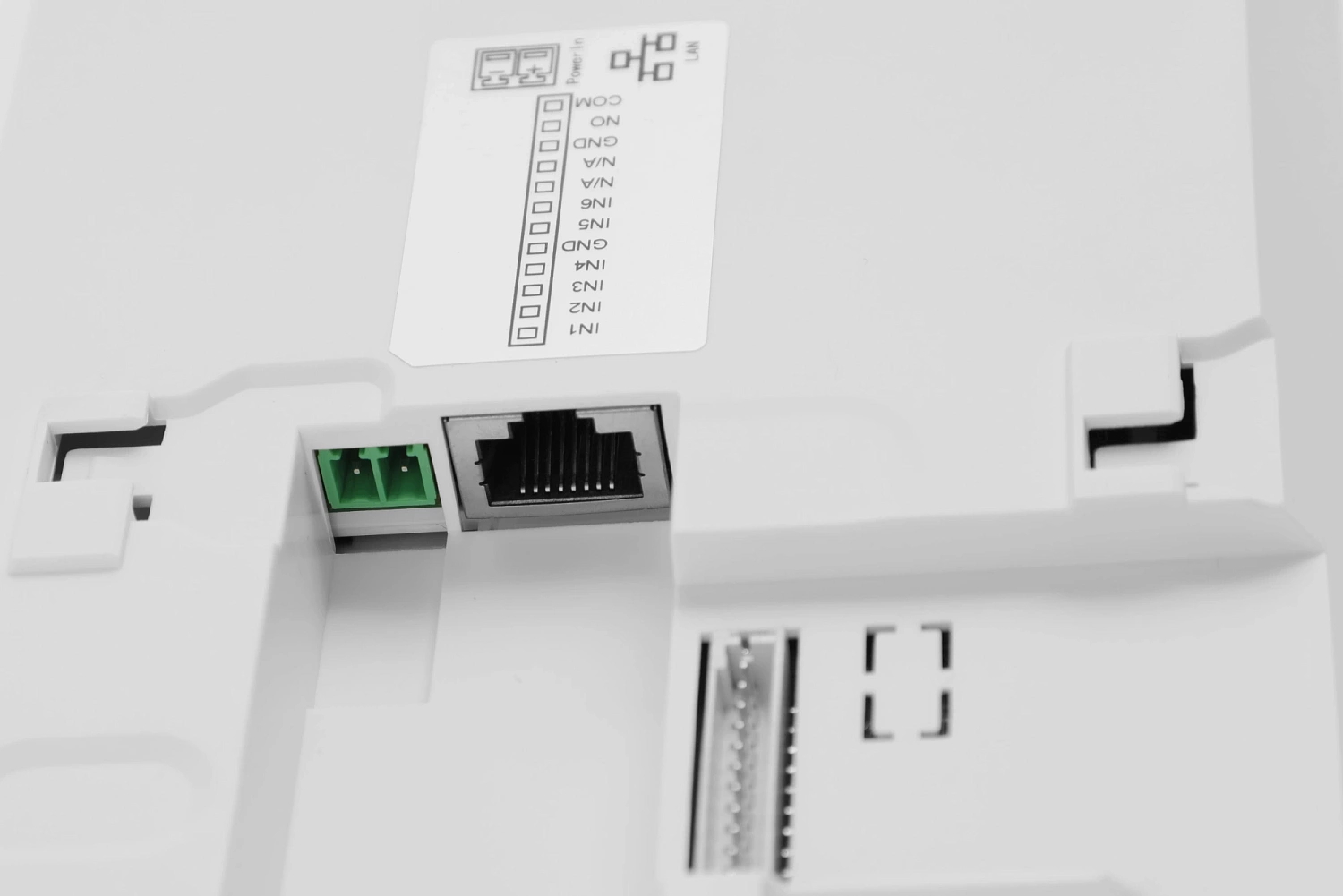 Видеодомофон Dahua DHI-VTH2421FW-P белый