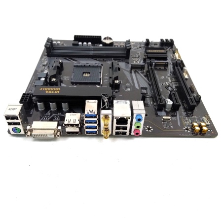 B550M DS3H AC уц-3-1 Socket AM4, AMD A520, 4xDDR4-3200, DVI-D+HDMI, 2xPCI-Ex16, 1xPCI-Ex1, 4xSATA3(RAID 0/1/10), 2xM.2, 8 Ch Audio, GLan, WiFi, (4+2)xUSB2.0, (4+2)xUSB3.2, 1xPS/2, mATX, RTL {10}