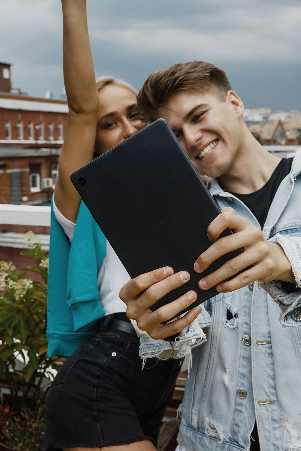 Планшет Samsung Galaxy Tab S6 Lite SM-P615N 9611 (2.3) 8C RAM4Gb ROM64Gb 10.4" TFT 2000x1200 3G 4G Android 10.0 серый 8Mpix 5Mpix BT GPS WiFi Touch microSD 1Tb 7040mAh