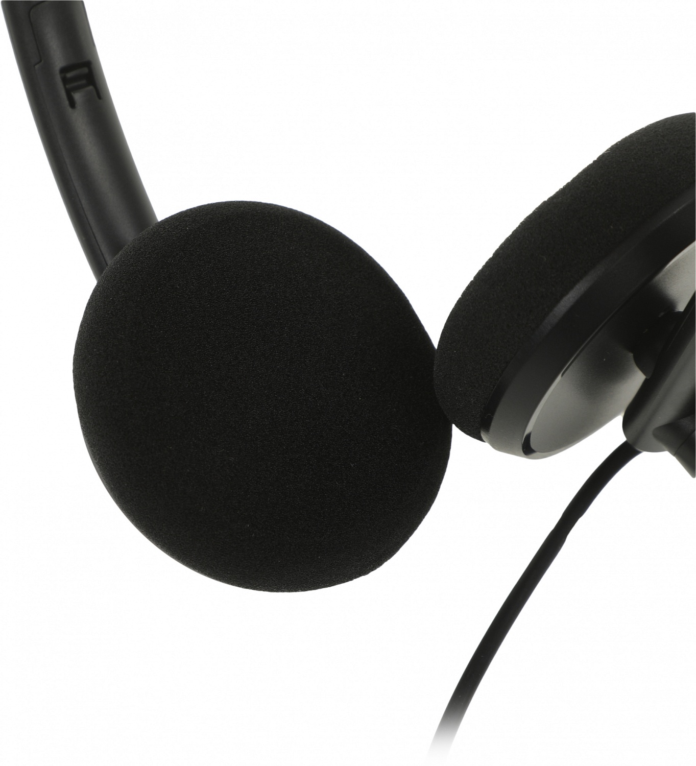 Наушники с микрофоном Creative HS-220 черный 2.4м накладные USB оголовье (51EF1070AA000)