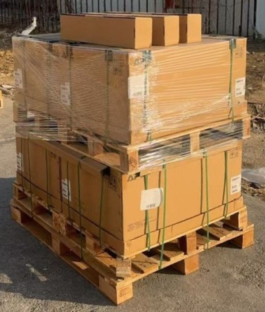 Источник бесперебойного питания ИБП APC Smart-UPS SRT 10000VA RM SRT10KRMXLI (SURT10000XLI-CH) Источник бесперебойного питания ИБП APC Smart-UPS SRT 10000VA RM SRT10KRMXLI (SURT10000XLI-CH)