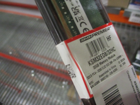 Оперативная память Kingston Server Premier DDR4 32GB ECC DIMM 3200MHz ECC 2Rx8, 1.2V (Hynix C) (следы намокания)