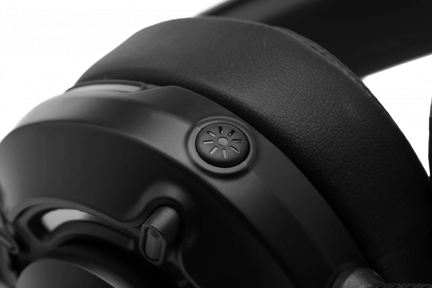 Наушники с микрофоном Acer Nitro OHW306 черный мониторные оголовье (ZL.HDSEE.00E)