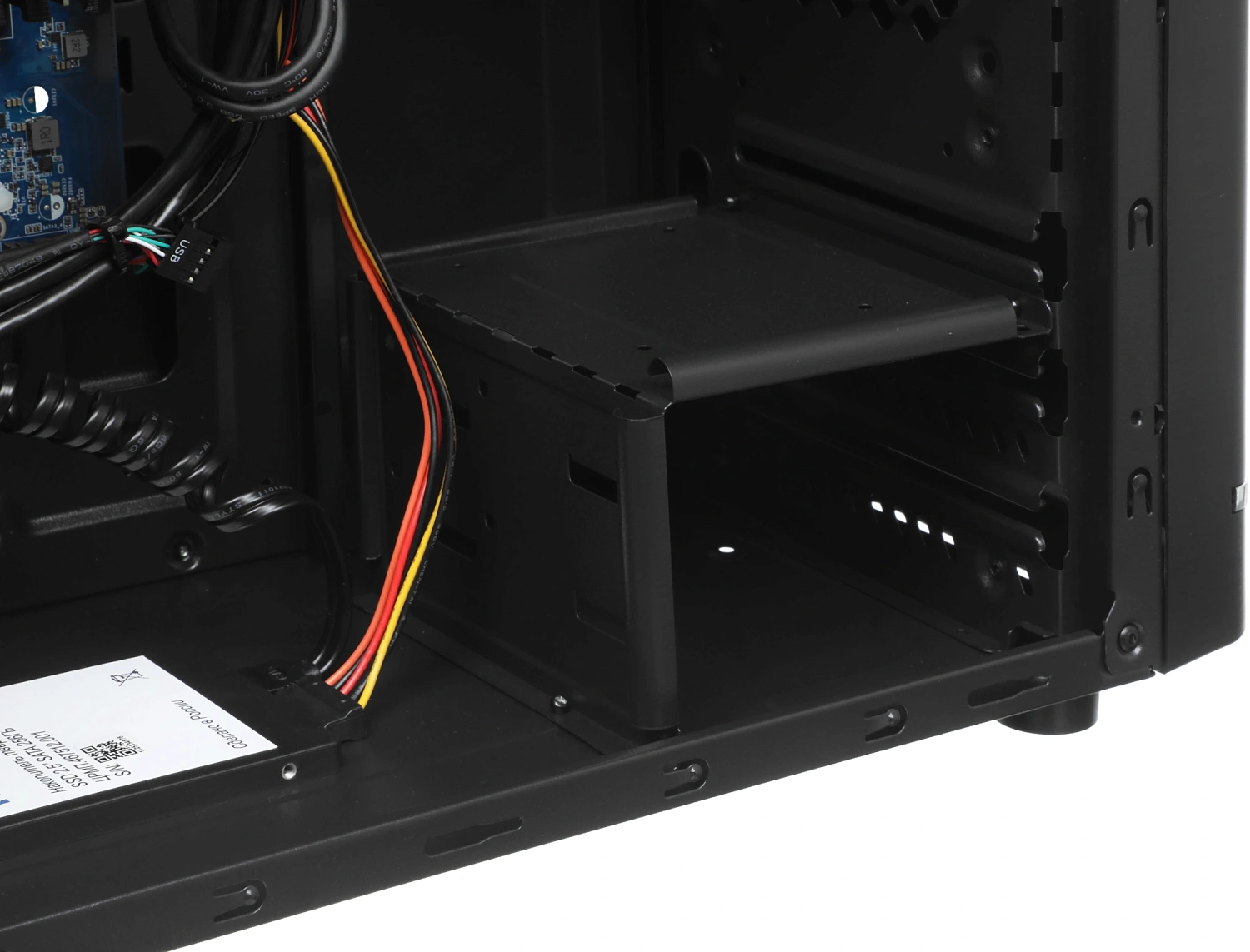 ПК Amur Нарвал A5A14 АМУЕ.466219.002 MT Ryzen 5 3400G (3.7) 8Gb SSD256Gb Vega 11 FreeDOS GbitEth 400W мышь клавиатура черный (RUS) (2169402)