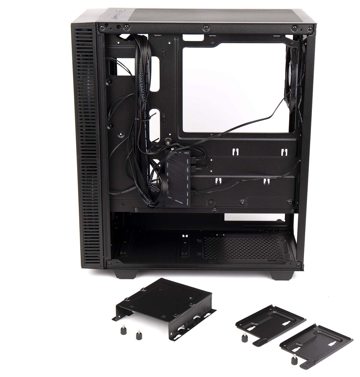 Корпус Hiper BH33 черный без БП ATX 3x120mm 2x140mm 1xUSB2.0 1xUSB3.0 audio bott PSU