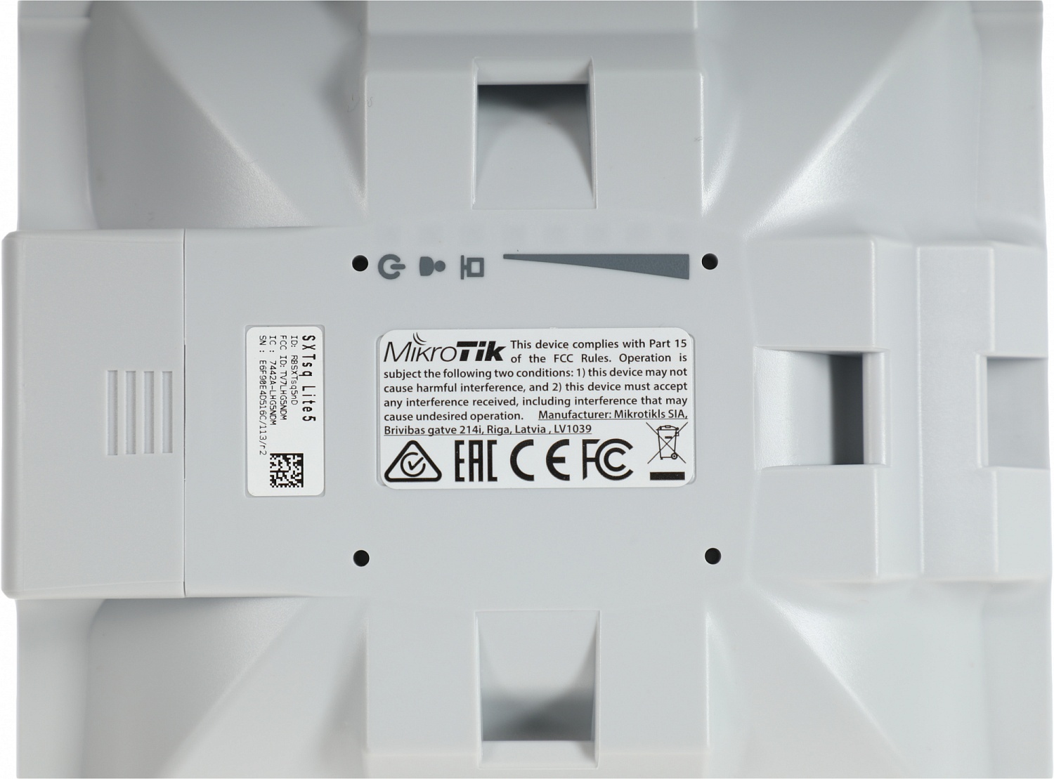 Точка доступа MikroTik SXTsq Lite5 (RBSXTSQ5ND) N300 10/100BASE-TX