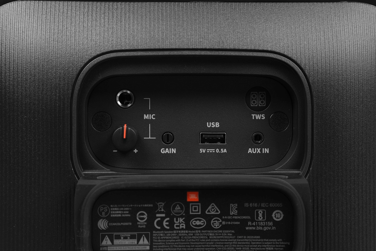 Минисистема Hi-Fi JBL PartyBox Encore Essential черный/оранжевый 100Вт USB BT Минисистема Hi-Fi JBL PartyBox Encore Essential черный/оранжевый 100Вт USB BT