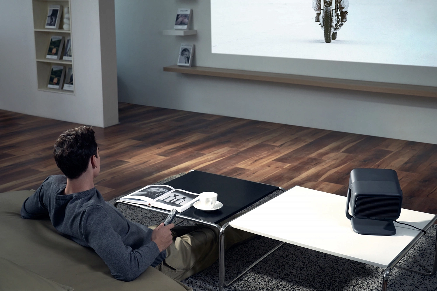 Проектор JMGO N1 Ultra DLP 2200Lm LS 4000Lm ANSI (3840x2160) 1600:1 ресурс лампы:30000часов 1xUSB typeA 2xHDMI 5.2кг