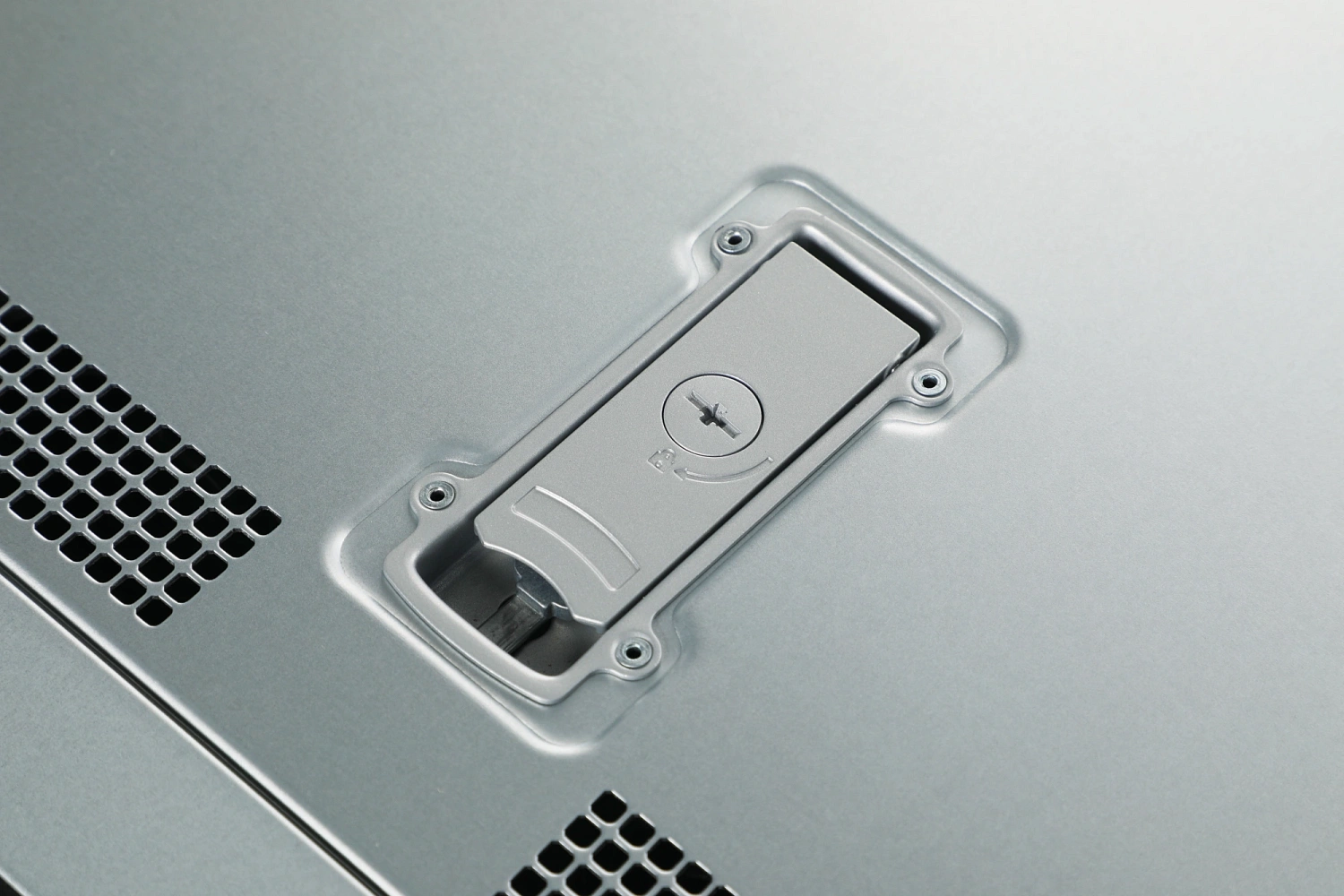 Сервер IRU Rock G2212IG4 2x6430 4x32Gb 9460-8i X710 2P 10G SFX 2x1600W w/o OS (2081861)