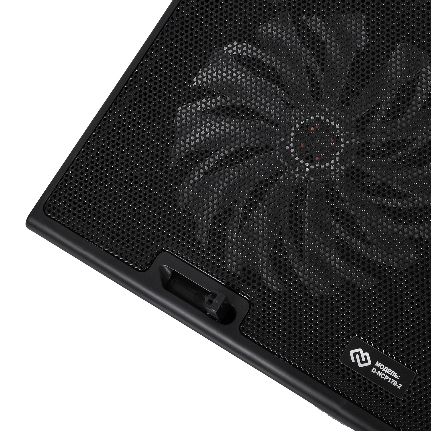 Подставка для ноутбука Digma D-NCP170-2 17"390x270x27мм 20дБ 2xUSB 2x 150ммFAN 600г черный Подставка для ноутбука Digma D-NCP170-2 17"390x270x27мм 20дБ 2xUSB 2x 150ммFAN 600г черный
