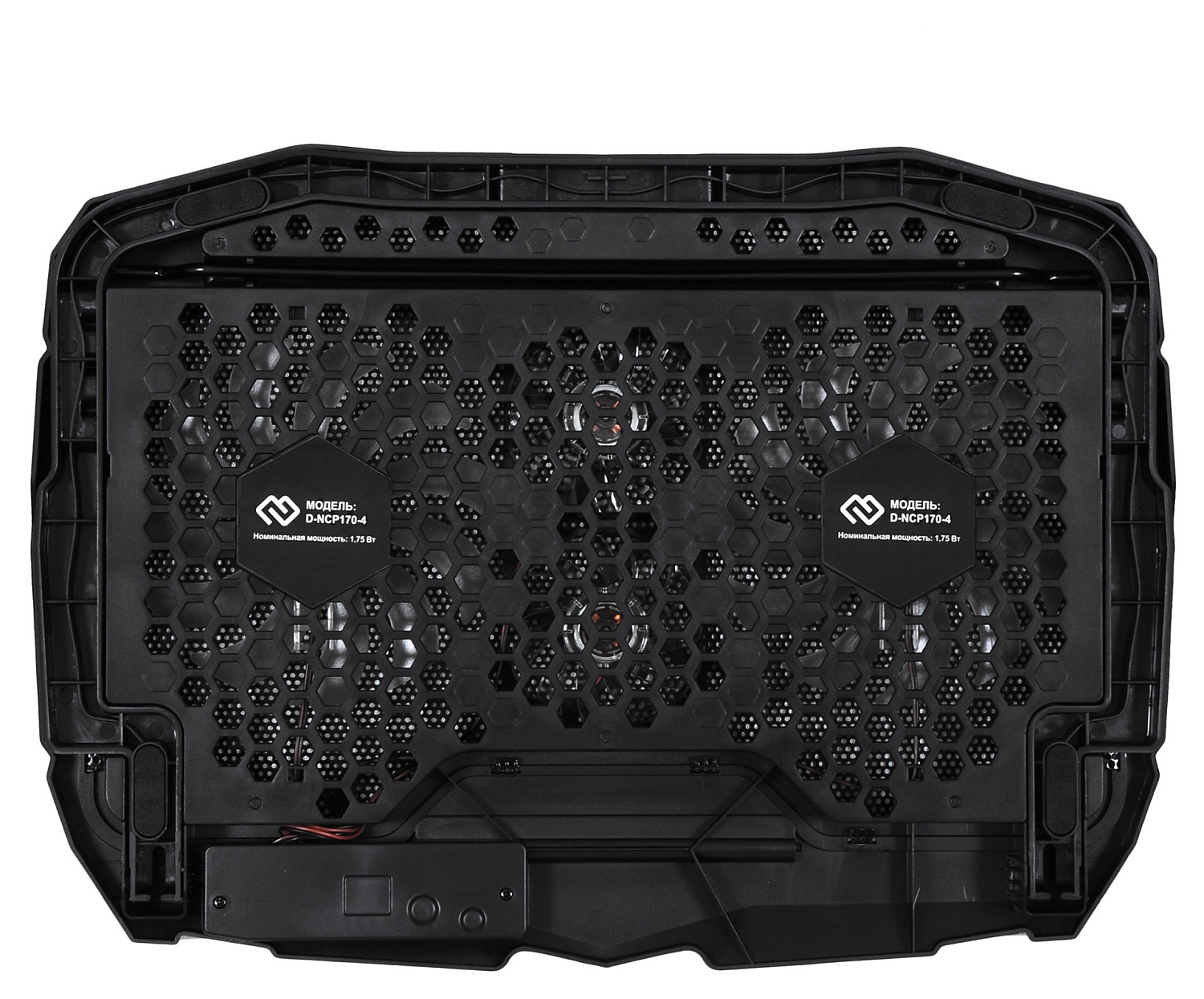 Подставка для ноутбука Digma D-NCP170-4 17"390x280x28мм 2xUSB 4x 70/125ммFAN 750г черный Подставка для ноутбука Digma D-NCP170-4 17"390x280x28мм 2xUSB 4x 70/125ммFAN 750г черный