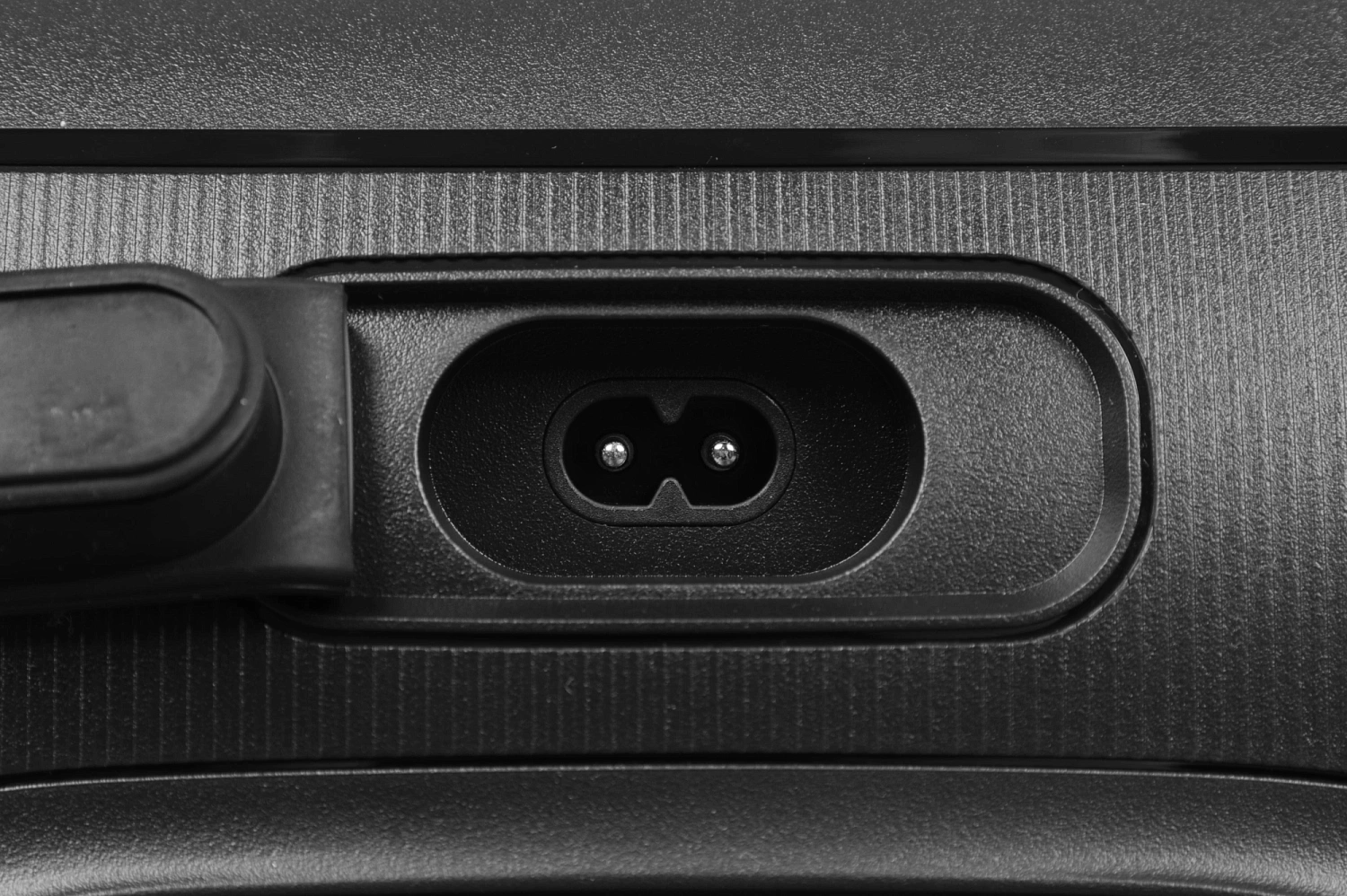 Минисистема Hi-Fi JBL PartyBox Encore Essential черный/оранжевый 100Вт USB BT Минисистема Hi-Fi JBL PartyBox Encore Essential черный/оранжевый 100Вт USB BT