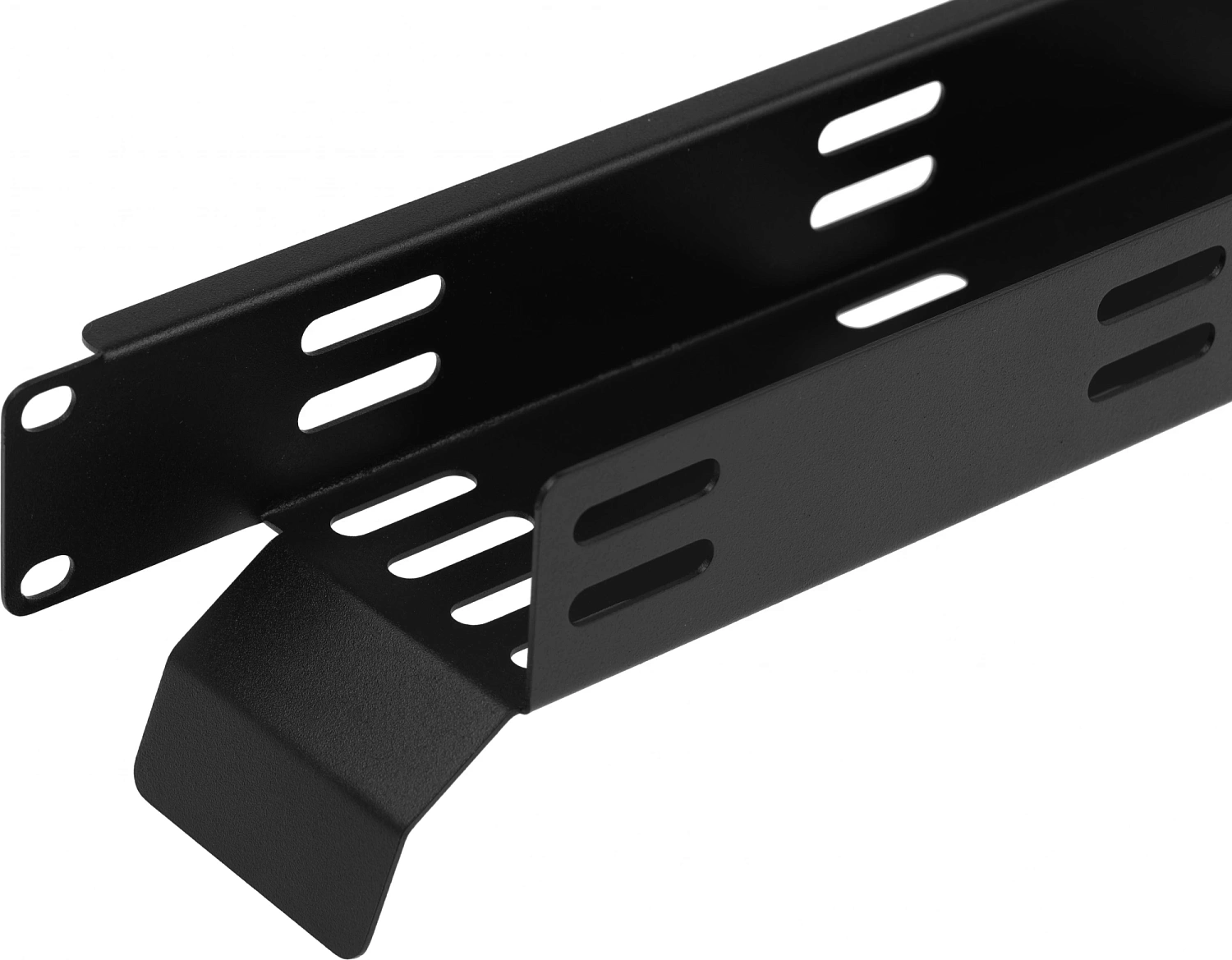 Кабельный органайзер Горизонтальный ЦМО ГКО-Л-1-9005 односторонний пластиковый канал 2U шир.:19" глуб.:67.6мм Кабельный органайзер Горизонтальный ЦМО ГКО-Л-1-9005 односторонний пластиковый канал 2U шир.:19" глуб.:67.6мм