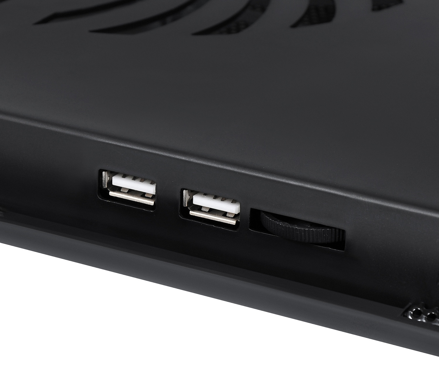 Подставка для ноутбука Digma D-NCP170-2 17"390x270x27мм 20дБ 2xUSB 2x 150ммFAN 600г черный Подставка для ноутбука Digma D-NCP170-2 17"390x270x27мм 20дБ 2xUSB 2x 150ммFAN 600г черный